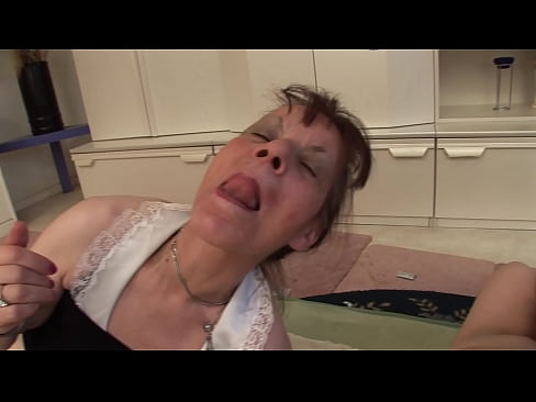 ❤️ Dvě babičky a jeden dědeček mají trojku ❤️ Tvrdé porno u cs.eviewporn.ru ❤