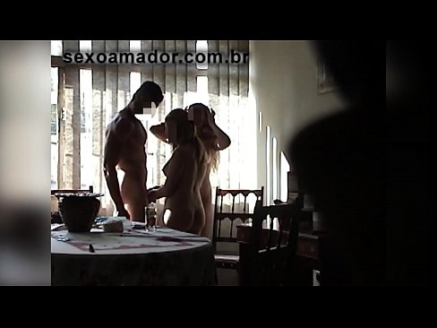 ❤️ Sex kamarádky pozvou obřího muže a trojku s ním ❤️ Tvrdé porno u cs.eviewporn.ru ❤